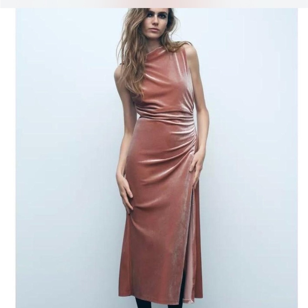Elegant Pink Draped Dress Size S - Picture 5 of 10